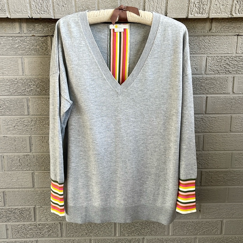 Boden Cassandra Gray V Neck Sweater with Rainbow Stripe- Large